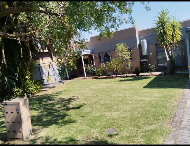 3 BEDROOM APARTMENT FOR SALE IN TERENURE